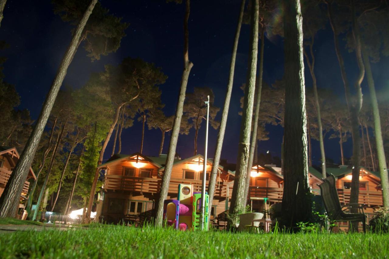 Natura Park Ustronie Morskie - Domki, Apartamenty Exterior photo