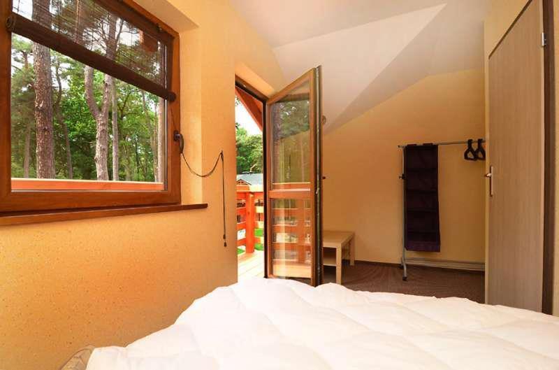Natura Park Ustronie Morskie - Domki, Apartamenty Exterior photo